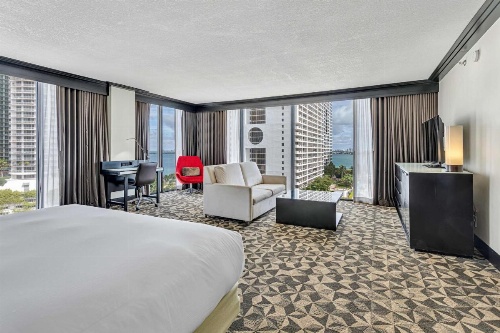 Hilton Miami Downtown image 9